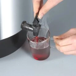 Silva Homeline Heißgetränkeautomat PK-HG 300 30 L 10 Silva Homeline Heißgetränkeautomat PK-HG 300 30 L -Obi Kuche Geschaft 8 2254 861487 PKHG300inox1